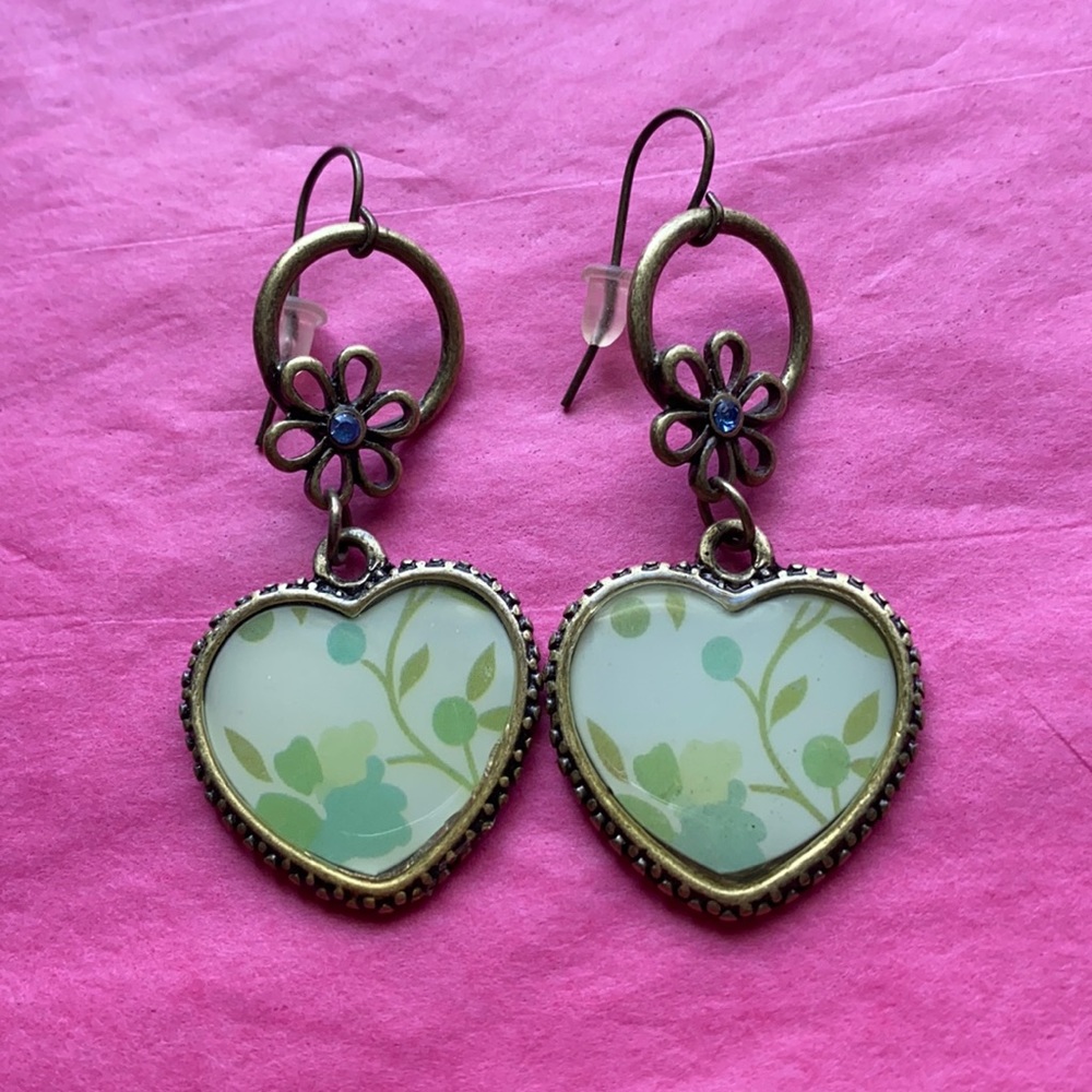 Sweet, Vintage, heart earrings